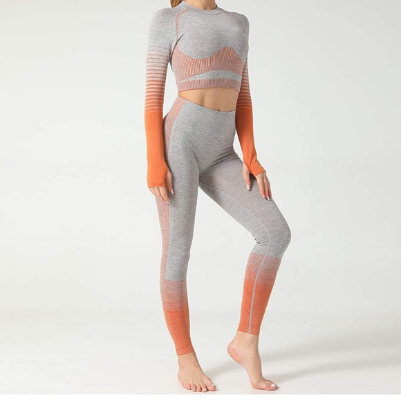 Ombré Workout Set - Picture 4 of 7